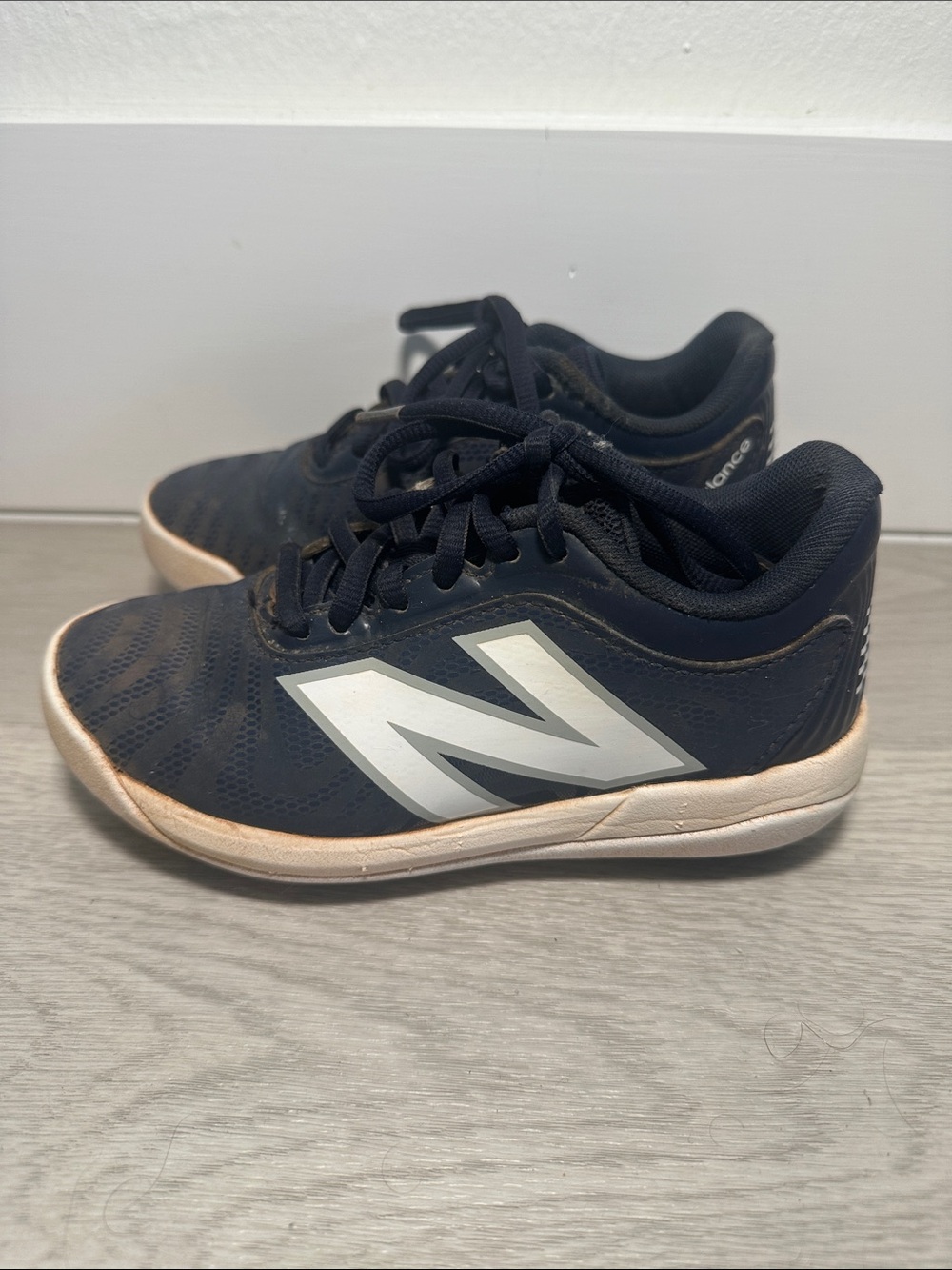 New Balance Navy Baseball Cleats with White Detail - Kids - Picture 3 of 4